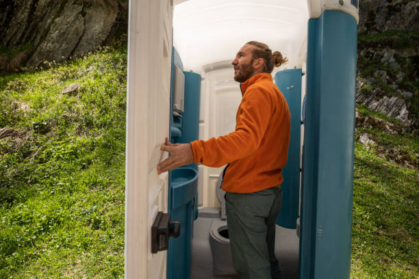 Best Portable restroom trailer rental  in Sparta, TN